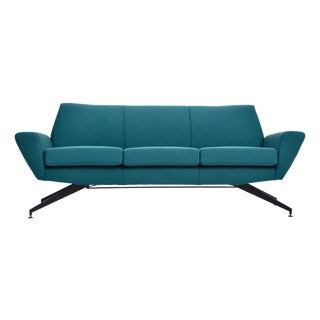 Mid-Century Modern Italian Sofa with Metal Base by Lenzi, 1960s For Sale