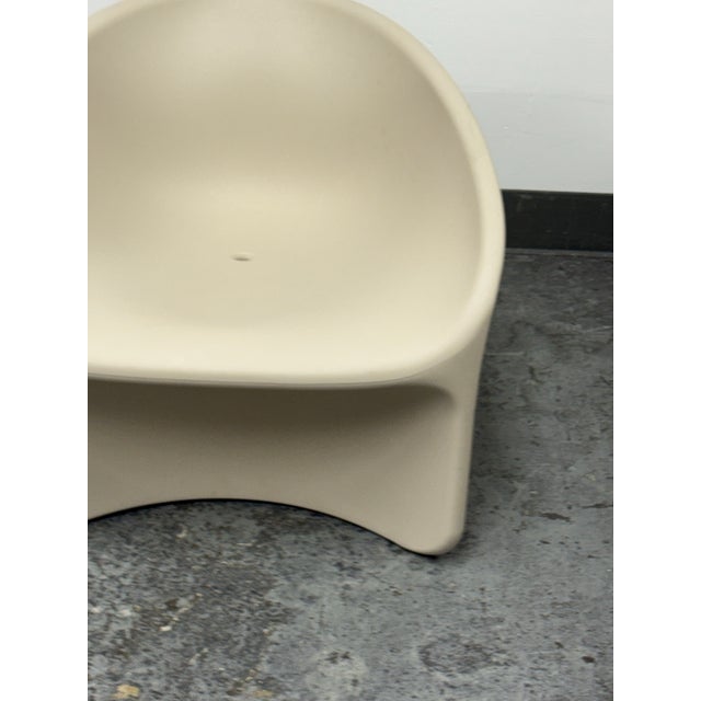 Coastal Hylnur Atlason for Heller Bluff Lounge Chair, Outdoor For Sale - Image 3 of 12