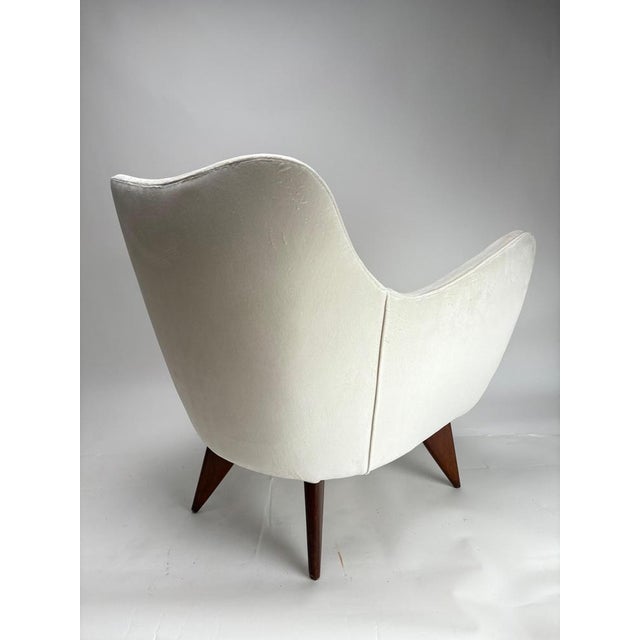 Wood Set of Perla Armchairs in Wood & White Fabric attributed to Guglielmo Veronesi, Isa, Italy, 1950s For Sale - Image 7 of 10