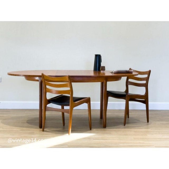 Oval Teak Extending Dining Table from White & Newton, 1960s For Sale - Image 10 of 10