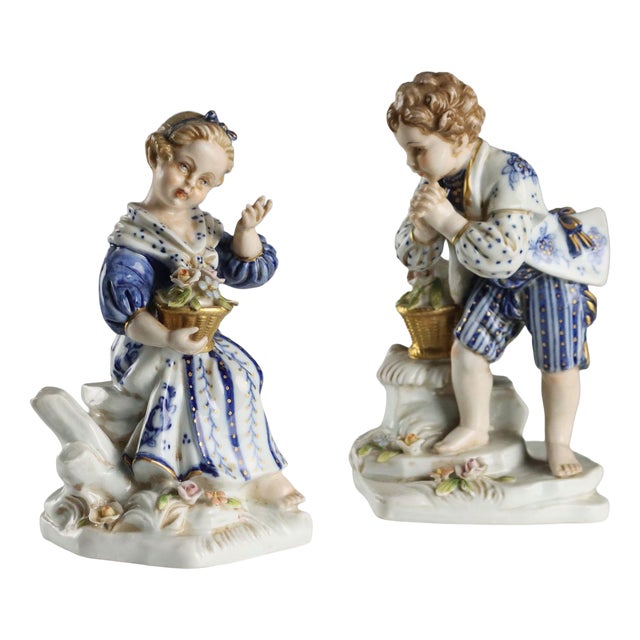 Statuettes from Capodimonte, Set of 2 For Sale