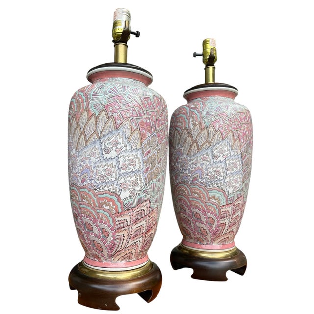 Frederick Cooper Vintage Frederick Cooper Chicago Patterned Porcelain Table Lamps, Pair For Sale - Image 4 of 10