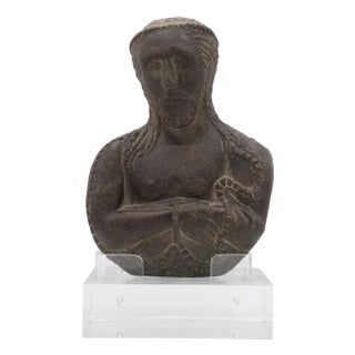 Carved Ecce Homo Sculpture in Stone, 1600s For Sale