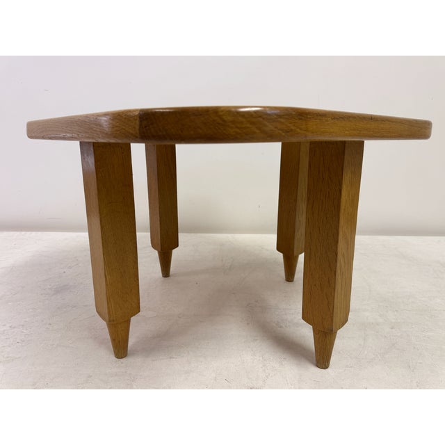 Tan French Oak Coffee Table with Tiled Top attributed to Guillerme et Chambron for Votre Maison, 1970s For Sale - Image 8 of 11