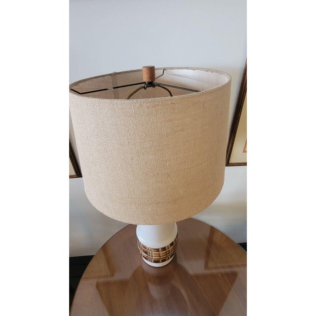 1960s Marshall Studios Large Ceramic Table Lamp Martz Model 144 For Sale - Image 9 of 12