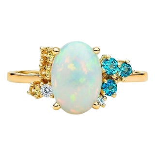 White Opal Multicolor Ring in 14k Gold, Size 7.5 For Sale