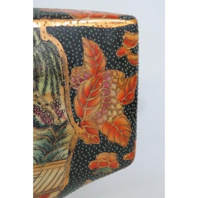 Yellow Satsuma Style Fan Shaped Pillow Vase Hand Painted Geisha and Flowers Motif 5056b For Sale - Image 8 of 18