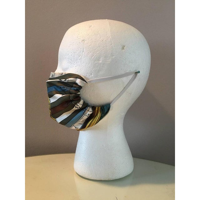 Handmade Hermes Vintage Dies et Hore Virgo Silk Scarf Face Mask For Sale In Philadelphia - Image 6 of 7