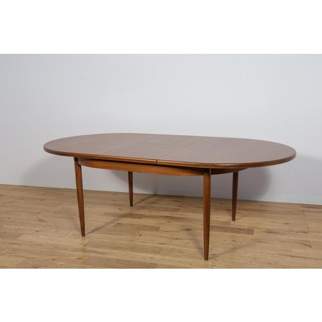 Mid-Century Modern Teak Oval Dining Table from G-Plan, United Kingdom, 1960s For Sale - Image 11 of 18