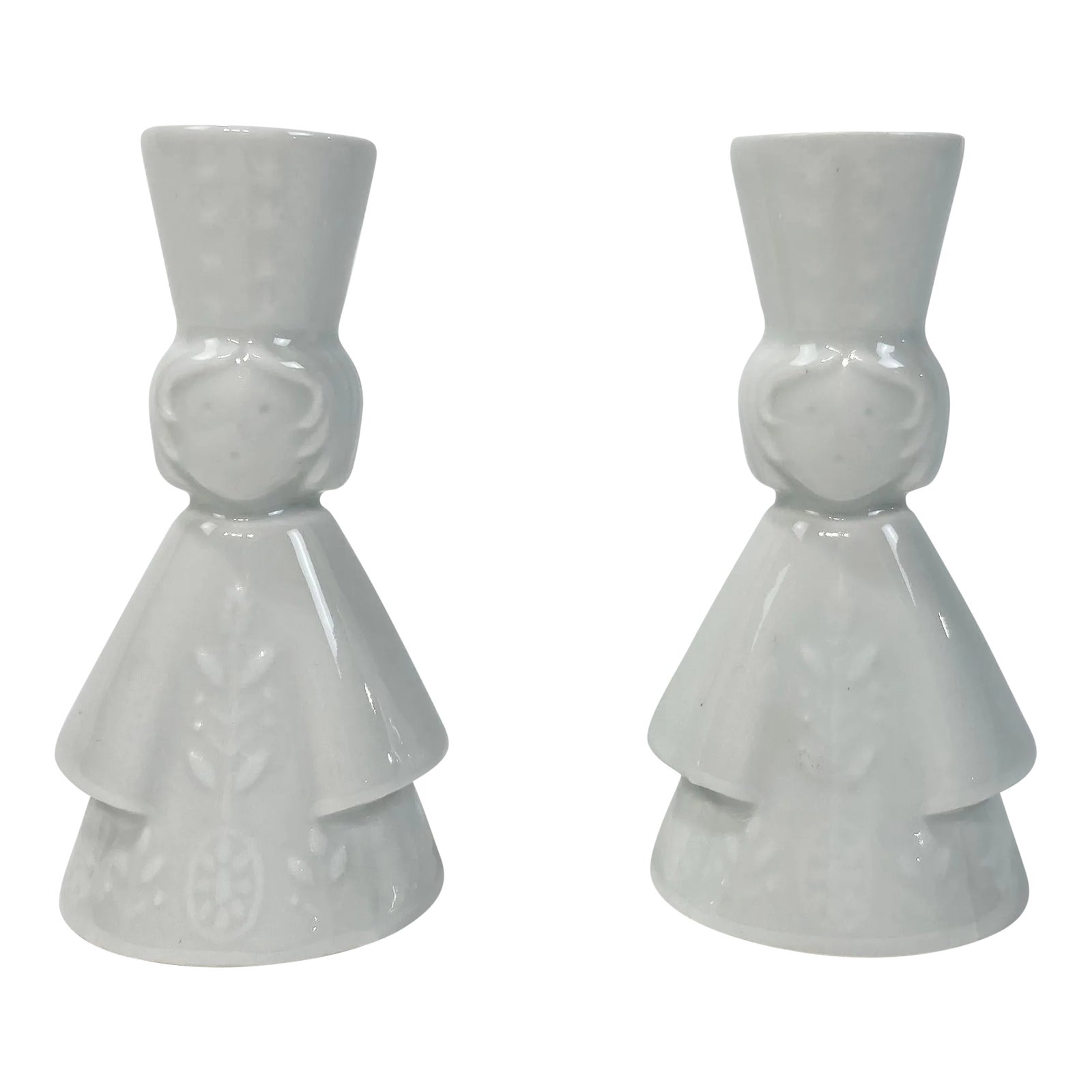 Haviland Limoges Ceramic Salt and Pepper Shakers, a Pair Chairish