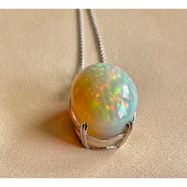 40 Carat Oval Ethiopian Opal Pendant / Necklace 14 Karat White Gold Necklace For Sale - Image 4 of 18