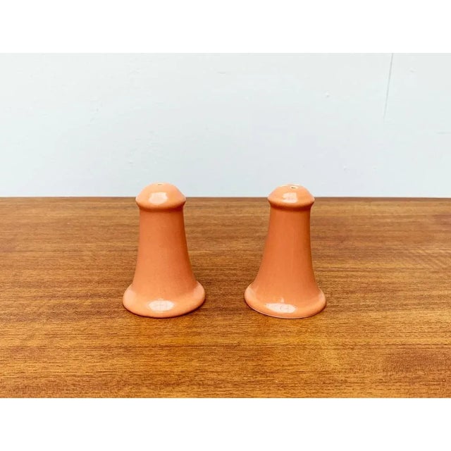 Orange Postmodern Ceramic Salt and Pepper Shakers by Gallo Design for Villeroy & Boch, Set of 2 For Sale - Image 8 of 18