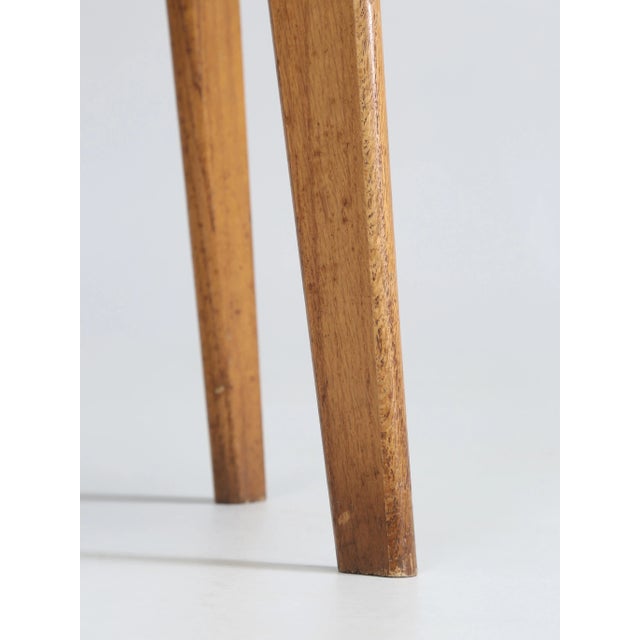 Vintage American Ranch Oak Side Table or End Table Wagon Wheel Design For Sale - Image 11 of 12