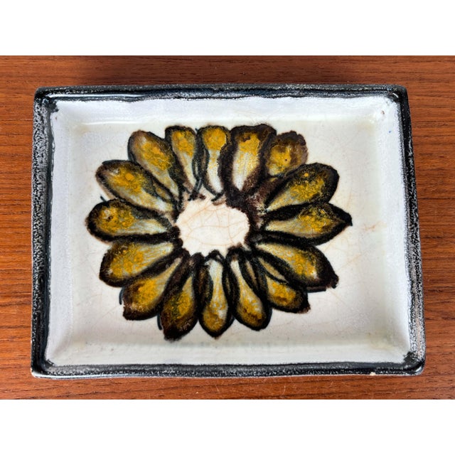 Mid-Century Modern Danish Studio Pottery Square Bowl with Flower Design from Tingkeramik, 1960s, in Very Good conditions....