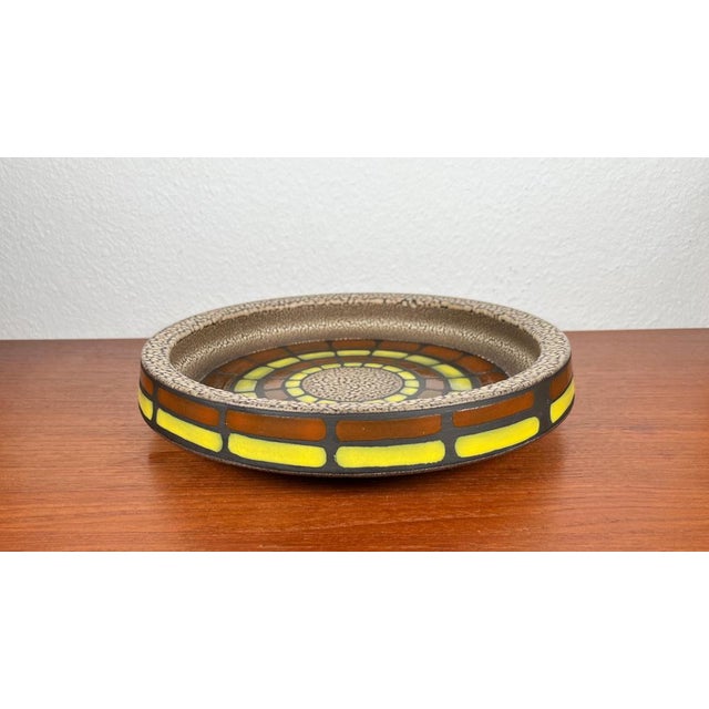 Mid-Century Space Age Large Pottery Bowl from Knabstrup, Denmark, 1960s For Sale - Image 12 of 15