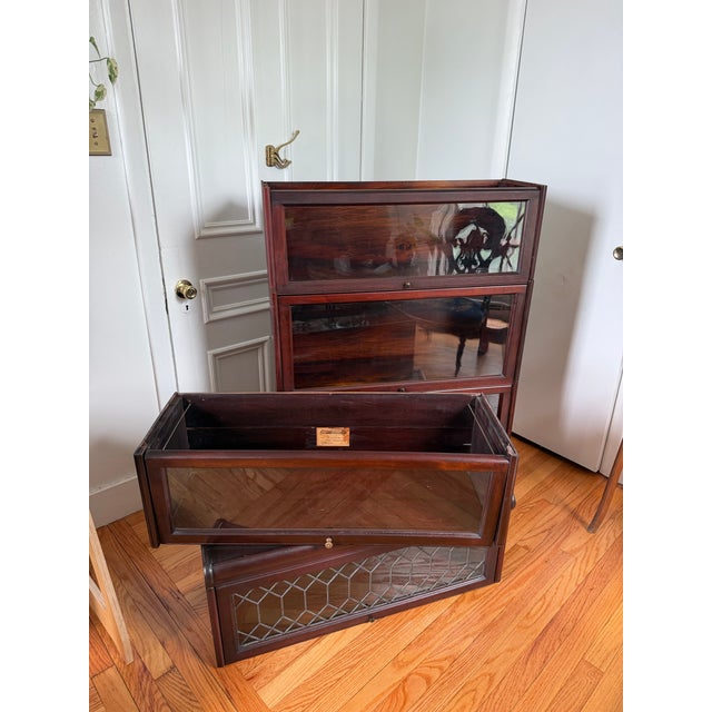 Wood Antique 5 Stack Barrister Bookcase Lundstrom Arts & Crafts Mahogany & Leaded Glass Circa 1920 For Sale - Image 7 of 12