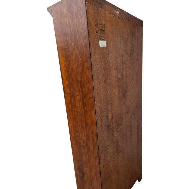 1990s Ethan Allen Country Craftsman Bookshelf Cabinet Shelf Display Knotty Pine Hutch For Sale - Image 9 of 15