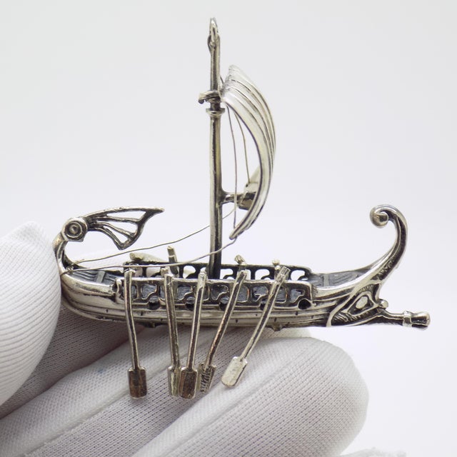 Vintage Italian Handmade Genuine Silver Ancient Vessel Viking Ship Figurine, 1980s For Sale - Image 3 of 10