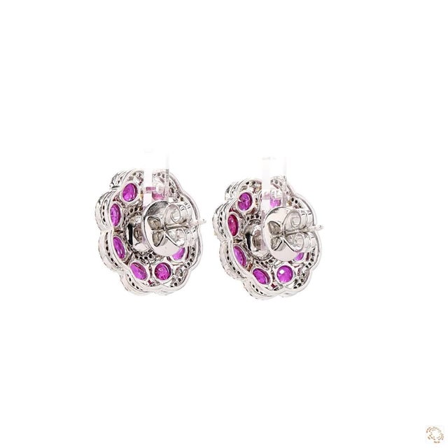0.95 Carat Round Brilliant Cut Diamond Emerald Ruby Gold Earrings, Pair For Sale In New York - Image 6 of 9