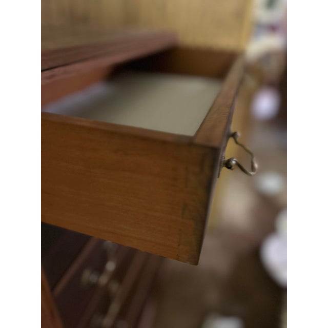 1980s 1980’s Two Tone Solid Wood Mahogany Chest of Drawers For Sale - Image 5 of 9