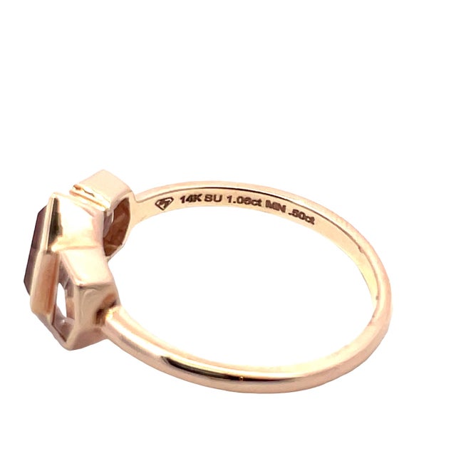 Modern 14k Rose Gold Ring With Oregon Center Sunstone & Moonstones, Size 7 For Sale - Image 3 of 4