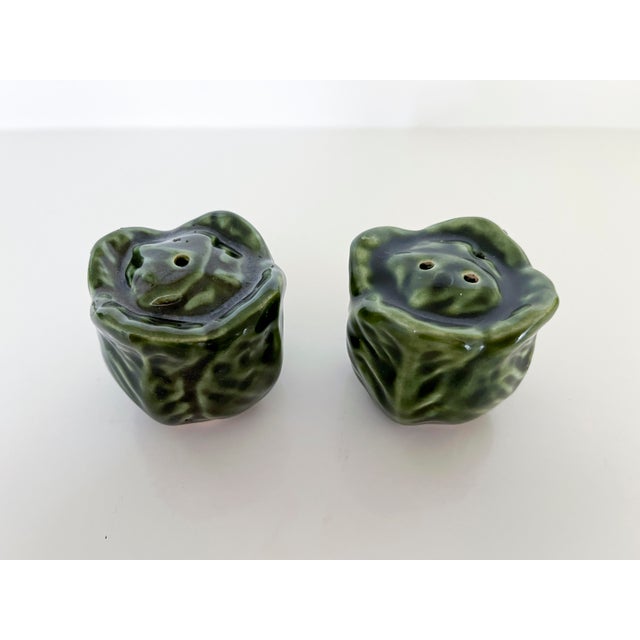 Set of green majolica salt and pepper shakers Ceramic, excellent condition