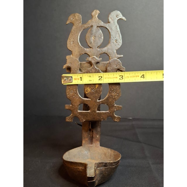 Rare 18th C Wrought Iron Double Crusie Phoebe Grease Lamp Bird Motif Folk Art For Sale - Image 16 of 18