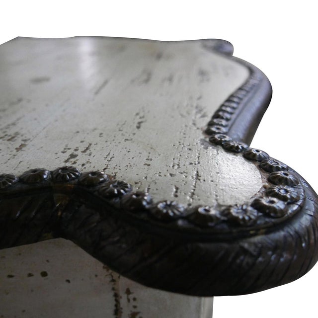 1980s 1980s White Wood Nightstand With 3 Drawers | Rustic Farmhouse Bedside Table for Bedroom Decor For Sale - Image 5 of 8