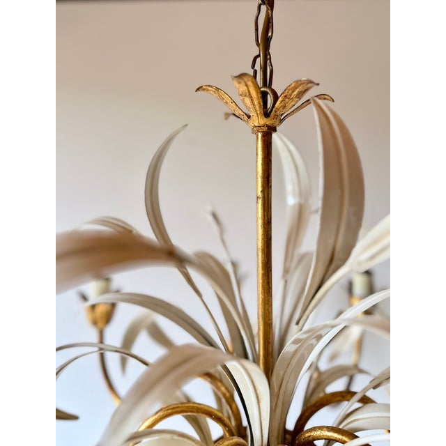 Italian Masca White Tole and Gilt Metal 8-Light Chandelier, 1970s For Sale - Image 12 of 18