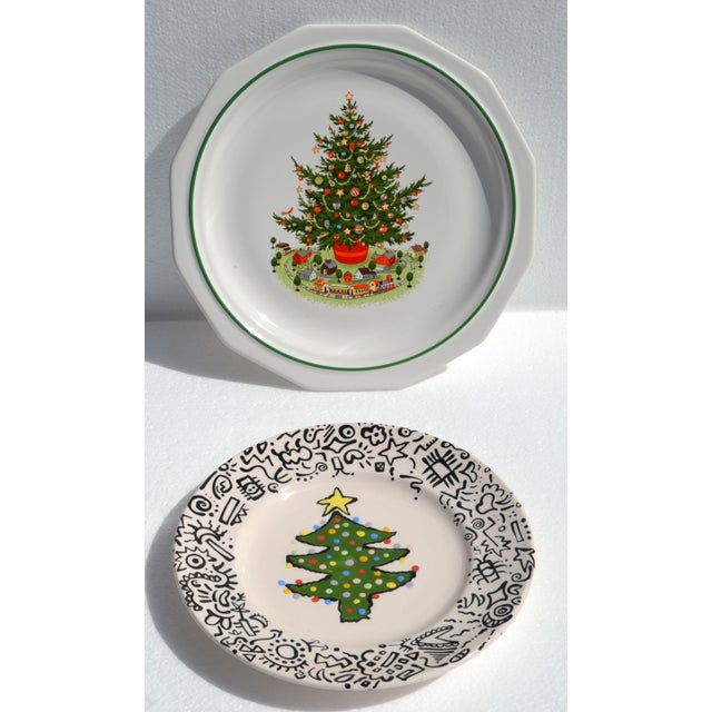 American 1980s Christmas Heritage Collectible Dinnerplate 10 Inches Diameter by Pfaltzgraff For Sale - Image 3 of 13