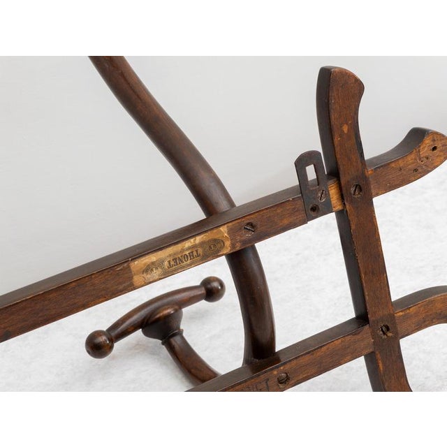 Brown Art NouveauCurved Wood Wall Hanging from Thonet Vienna, 1809 For Sale - Image 8 of 9
