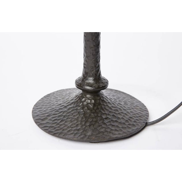 Art Deco Vintage Giacometti-Style Hammered Bronze Table Lamp For Sale - Image 3 of 6