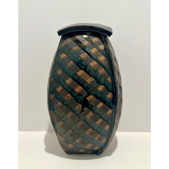 Vintage Signed Hammer Studio Pottery Vase | Brutalist MCM | Checkered Harlequin Pattern | Teal Glaze | Sculptural Square Mouth For Sale - Image 4 of 7