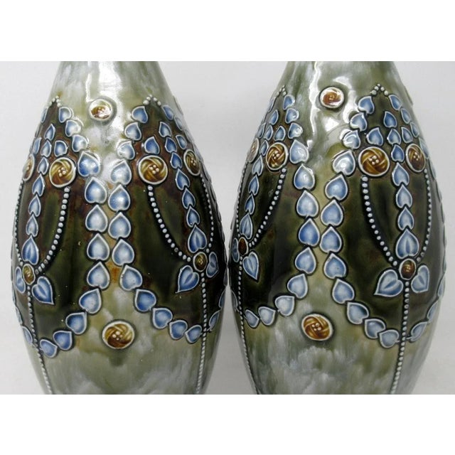 Early 20th Century Antique Pair English Porcelain Royal Doulton Ceramic Art Nouveau Vases Urns For Sale - Image 5 of 10