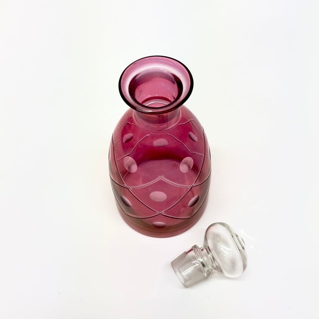 Mid-Century Modern Vintage Cranberry Glass Decanters With Stoppers Curation - Set of 3 For Sale - Image 3 of 8