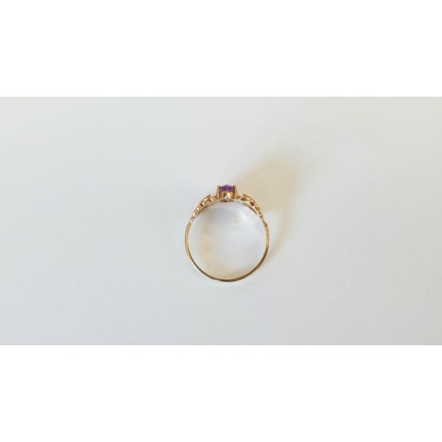 Antique 14k Yellow and Rose Gold Amethyst Sweetheart Ring, Circa 1890–1910, Size 10 For Sale In Cleveland - Image 6 of 17