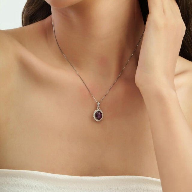 Oval Star 7.71 Ct Ruby Solitaire Pendant With Diamond Halo in Center For Sale - Image 11 of 15