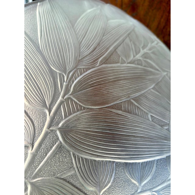 Vintage Mikasa Frosted Glass Platter With Embossed Bamboo Leaves – 15" Centerpiece or Serving Tray For Sale In Miami - Image 6 of 7