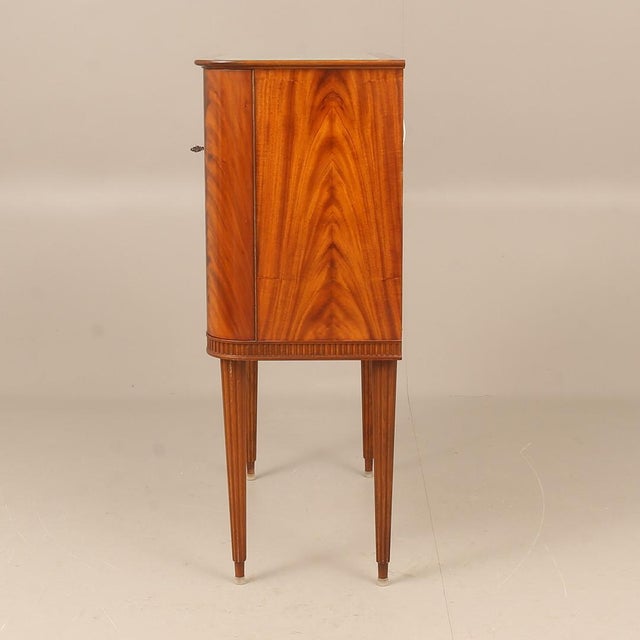 Wood Mid-Century Swedish Grace Bar Cabinet from Forenade Mobler, 1940s For Sale - Image 7 of 12