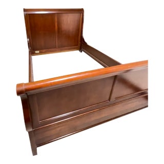 Thomasville Impressions Collection Martinique / Louis Philippe Wooden Sleigh Bed Frame For Sale