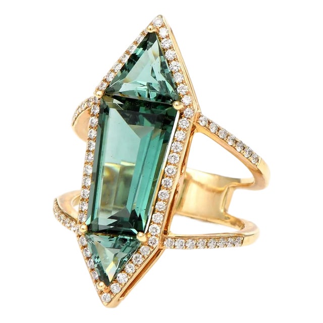 14KY Synthetic Quartz & Diamond "Hydro" Ring, size 6.5 For Sale