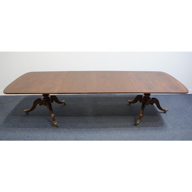 Traditional Henredon Furniture Banded Mahogany Traditional Duncan Phyfe Style 115" Double Pedestal Dining Table For Sale - Image 3 of 11