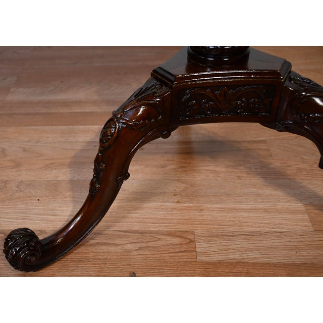 1930s English Chippendale Mahogany Side Accent Table / End Table For Sale - Image 9 of 12