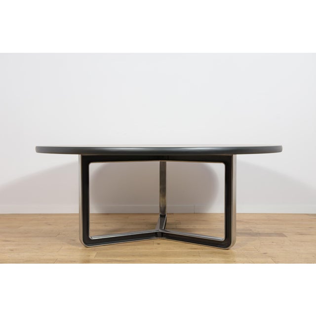 1960s Mid-Century Round Conference Table from Tecno, Italy, 1970s For Sale - Image 5 of 11