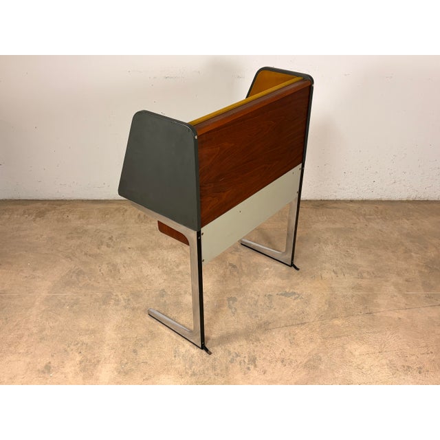 Cream Action Office Desk by George Nelson for Herman Miller, 1960s For Sale - Image 8 of 11