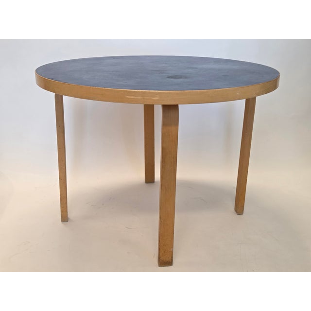 Mid-Century Modern 90A Table in Blue Linoleum by Alvar Aalto for Artek, Finland, 1950s For Sale - Image 3 of 16