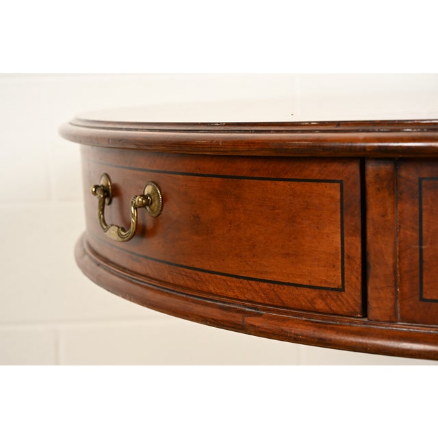 Hekman Georgian Banded Cherry Wood Pedestal Drum Side Table or Tea Table, Circa 1980s For Sale In South Bend - Image 6 of 15