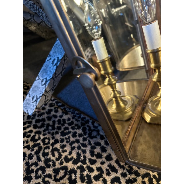 Traditional 1980s Vaughn Brass & Curved Plexiglass Wall Lanterns - a Pair For Sale - Image 3 of 11