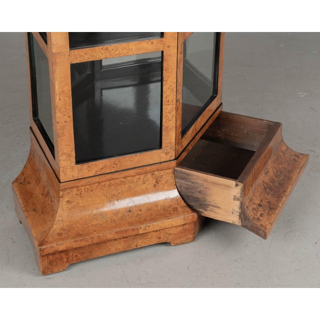 Biedermeier Hexagonal Vitrine, Elm Wood & Glass, Circa 1870-1880 For Sale - Image 12 of 16
