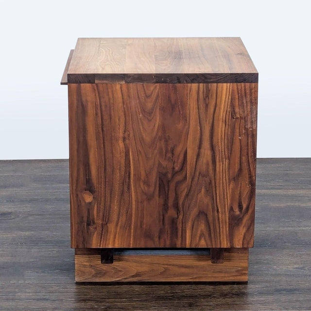 Vermont Furniture Company One Drawer Walnut Nightstand For Sale - Image 4 of 10